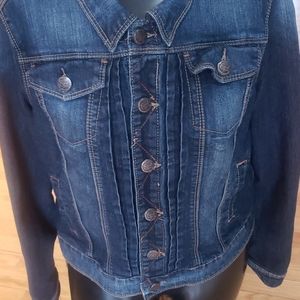 Women's jean jacket